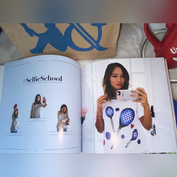 Aimee Song Coffee Table Book Set. World of Style & Capture Your Style - Picture 8 of 10